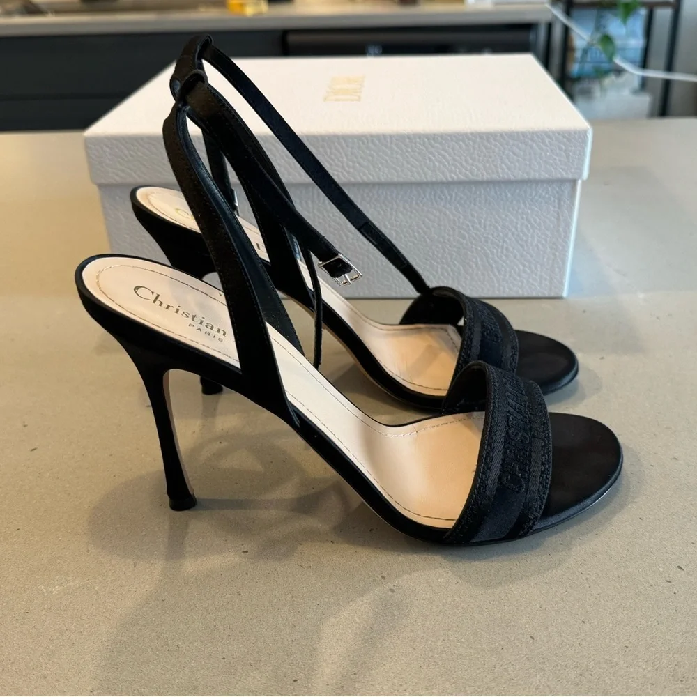 Dior Dway Heeled Sandal - Picture 5 of 9